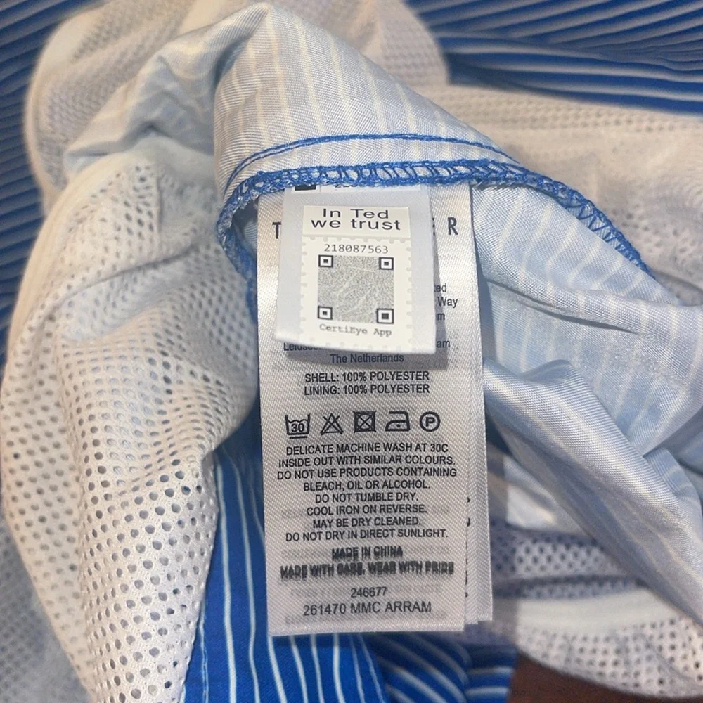 TED BAKER Men’s Arram Placement Swim Shorts. Size 6 (US XXL).